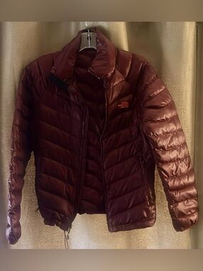 The North Face Flare Women's 550 Fill Down Puffer Jacket